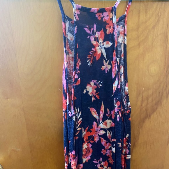 Tank top - Picture 2 of 2